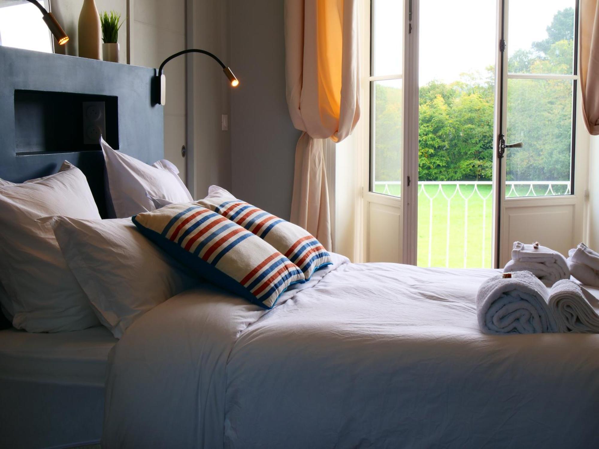 Domaine Du Cloitre Bed & Breakfast Pleneuf-Val-Andre Dış mekan fotoğraf