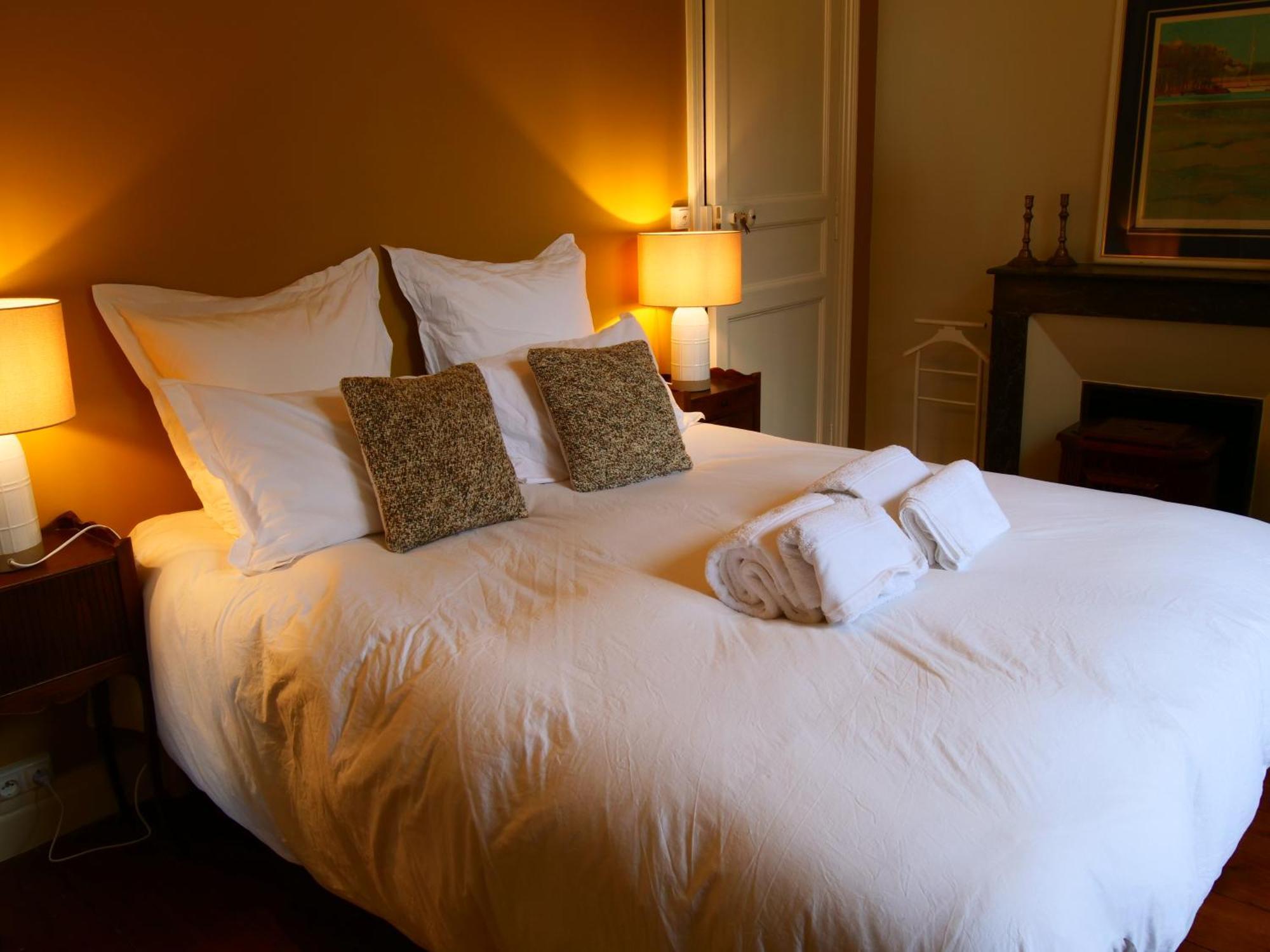 Domaine Du Cloitre Bed & Breakfast Pleneuf-Val-Andre Dış mekan fotoğraf